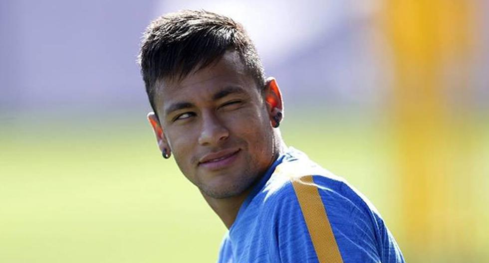 Neymar deja el fútbol por unos momentos para ser una estrella de Hollywood. (Foto: EFE)