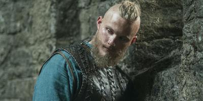 Alexander Ludwig, Björn Ironside en Vikingos, anuncio una feliz noticia