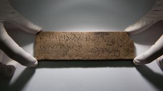 Hallan el manuscrito más antiguo de Gran Bretaña