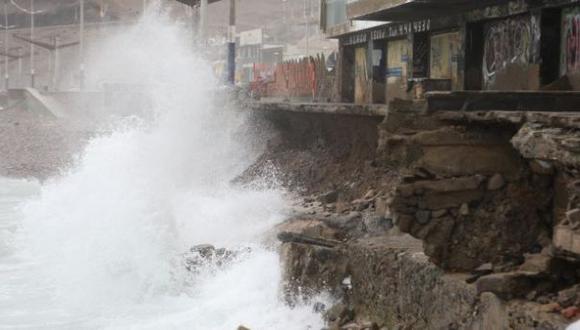 Oleajes irregulares se registrarán en Lima y resto del litoral