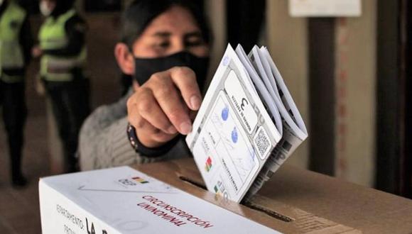 Bolivianos en el extranjero podrán votar en comicios de octubre