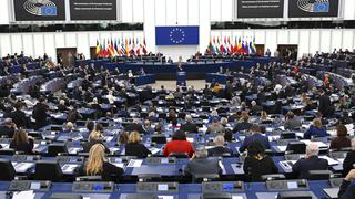 Parlamento Europeo aprueba paquete de ayuda a Ucrania por 18.000 millones de euros