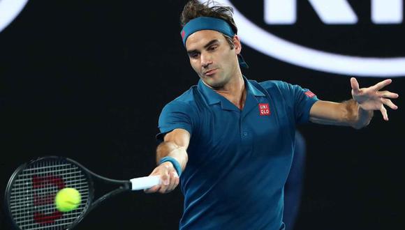 Roger Federer fue autor de una genial jugada en su duelo frente a Denis Istomin por la primera ronda del Australia Open (Foto: AFP)