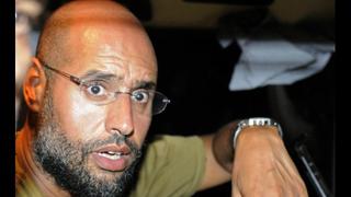 Libia: Condenan a muerte al heredero de Gadafi, Saif al Islam