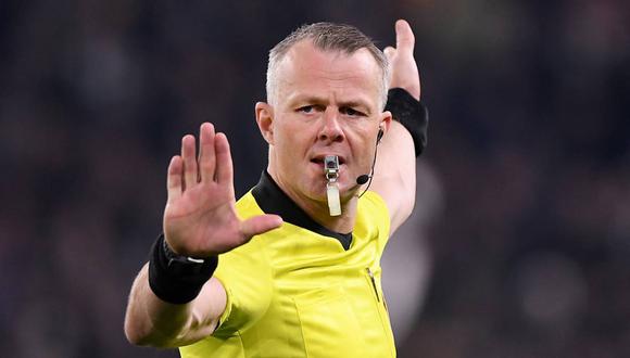 Björn Kuipers es uno de los árbitros con mayor experiencia en el fútbol europeo. (Foto: Reuters)