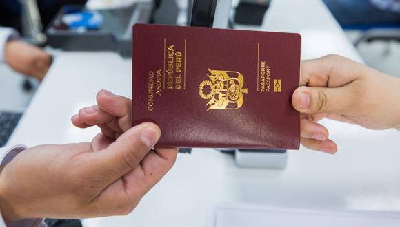 Migraciones espera que desde setiembre se pueda atender a las personas que necesitan tramitar su pasaporte electrónico de la forma en la que se hacía antes de la pandemia del COVID-19 | Foto: El Comercio / Referencial
