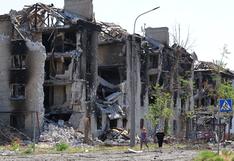 Diez muertos por disparo de misil ruso a edificio de apartamentos en Odesa