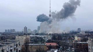 EN VIVO | Rusia bombardea Kiev: misil destruye torre de televisión y deja sin señal a los canales