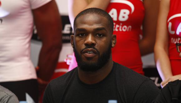 Jon Jones fue arrestado por conducir en estado de ebriedad y por uso negligente de armas de fuego en Albuquerque | Foto: GEC