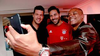 Pizarro celebra vía Twitter su sexta Bundesliga con Bayern