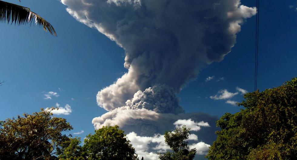 El Salvador: Volcano Continues to Eject Gases, No Victims Reported
