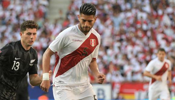 Carlos Zambrano fue titular y jugó todo el partido ante El Salvador. (Foto: AFP)