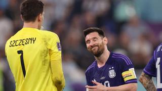 Szczesny revela la conversación que tuvo con Messi:  “Le aposté 100 euros a que el árbitro no iba a dar penal”
