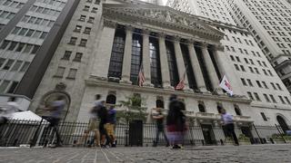 Wall Street cierra en terreno mixto y el Dow Jones baja un 0,23 %