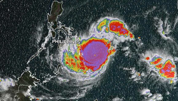 El tifón Rai cruzará de este a oeste el sur de la región central de Filipinas, incluida parte de la isla de Leyte, Mindanao y Negros, con vientos sostenidos de 185 kilómetros por hora y rachas de hasta 230 km, informó el departamento de meteorología PAGASA.