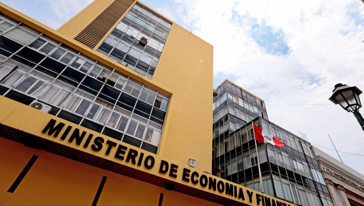 El Ministerio de Economía y Finanzas estableció las remuneraciones de los integrantes de la JNJ. (Foto: Andina)