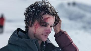Simón Hempe, actor de La sociedad de la nieve: “Para que hayan sobrevivido  dieciséis personas hubo muchos héroes - RED/ACCIÓN