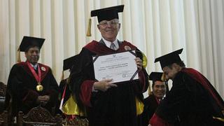 PPK recibió honoris causa de Universidad San Antonio de Abad