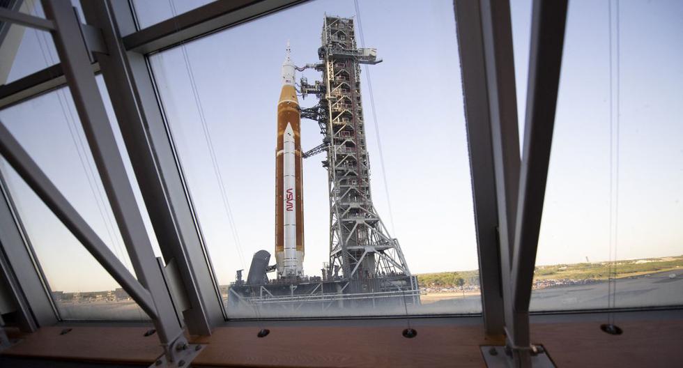 Desde el 2022 y en los siguientes años empezarán una serie misiones que buscarán -de diferentes maneras- llegar hasta la Luna luego de varias décadas.  (Foto de Joel KOWSKY / NASA / AFP)