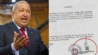 Venezuela: la polémica creada a raíz de la firma de Hugo Chávez