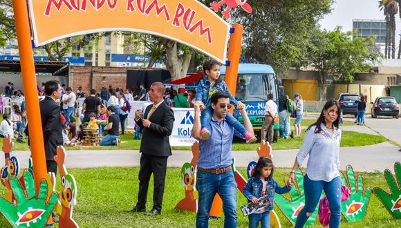 La feria introduce a los asistentes al Mundo Rum Rum para fortalecer el vínculo familiar a través del juego.