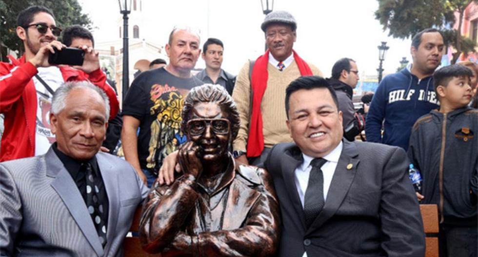 Develaron una estatua del salsero Héctor Lavoe en el Callao. (Foto: Agencia Andina)
