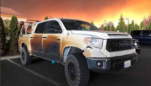 Allyn Pierce: Ayuda en el incendio en california, destroza su camioneta y la marca le regala una nueva.