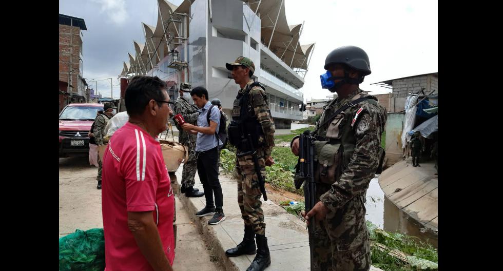 Tumbes: Tras disturbios protagonizados por comerciantes en pleno cuarentena nacional, el Ejército tomó el control en el distrito fronterizo de Aguas Verdes (Fotos: Luigi Vignolo)