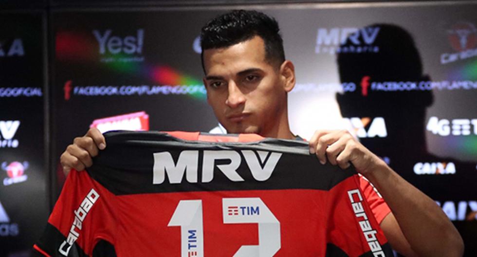 Miguel Trauco tiene vía libre en el once titular del Flamengo. (Foto: Facebook)