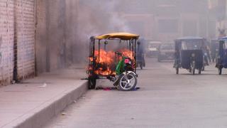 Sullana: vecinos queman mototaxi en la que fugaban delincuentes