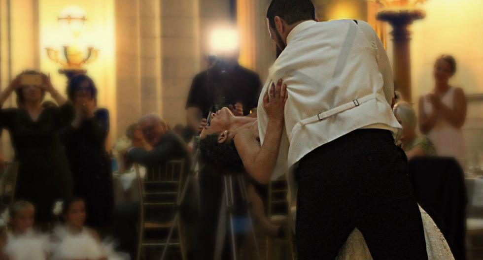 El novio nunca pensó que le jugarían una cruel broma el día de su boda, pero su amigo se robó el show con su \'baile sensual\'. (Foto: Pixabay)