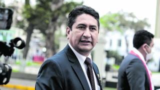 Vladimir Cerrón: Fiscalía de Huancayo remitió la carpeta por lavado de activos al fiscal Richard Rojas