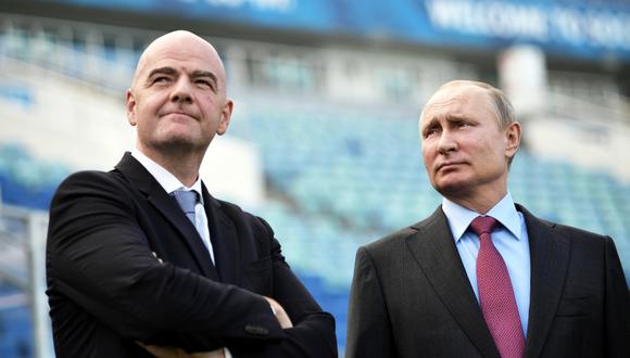 Putin e Infantino visitaron el estadio Fisht de Sochi. (Foto: AP/Alexei Nikolsky)