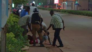 Masacre en Burkina Faso: 18 muertos tras ataque terrorista contra un restaurante [FOTOS Y VIDEOS]