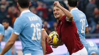 Roma empató 2-2 ante Lazio con dos goles de Francesco Totti