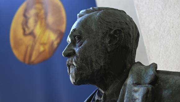Los Premios Nobel son los galardones más prestigiosos de las ciencias, artes y humanidades. (Foto: Jonathan NACKSTRAND / AFP)