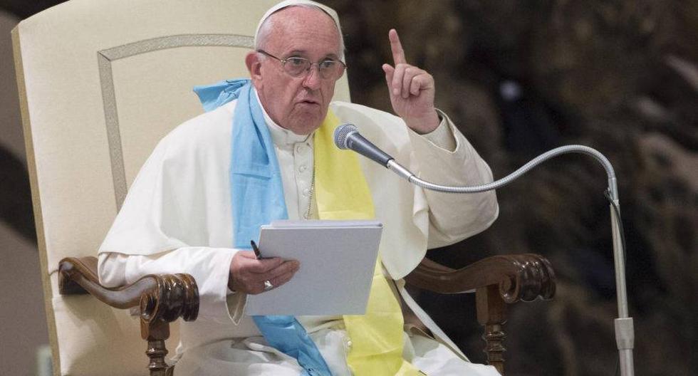 Un d&iacute;a como hoy, pero en 2014, el papa Francisco pide perd&oacute;n por los &quot;esc&aacute;ndalos&quot; sucedidos en Roma y en El Vaticano.(Foto: EFE)