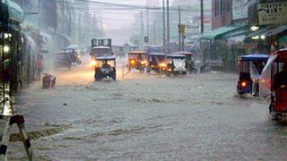 Pucallpa: hospital Regional se inunda por lluvia y “hay riesgo de desplomarse el techo”, alerta Senamhi