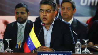 Gobierno venezolano no quiere que medios privados hagan análisis políticos
