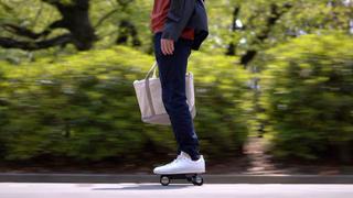 Walkcar | El vehículo japonés eléctrico y portátil que se puede llevar en la mochila 