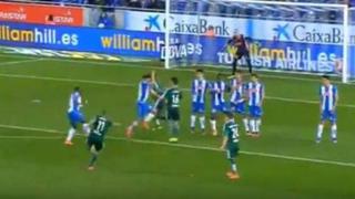 Juan Vargas anotó golazo de tiro libre para el Betis [VIDEO]