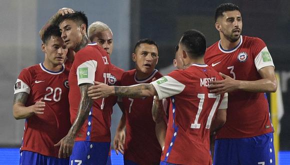 Alexis Sánchez y Ben Brereton liderarán a Chile frente a Argentina en el estadio Zorros del Desierto. (Foto: AFP)