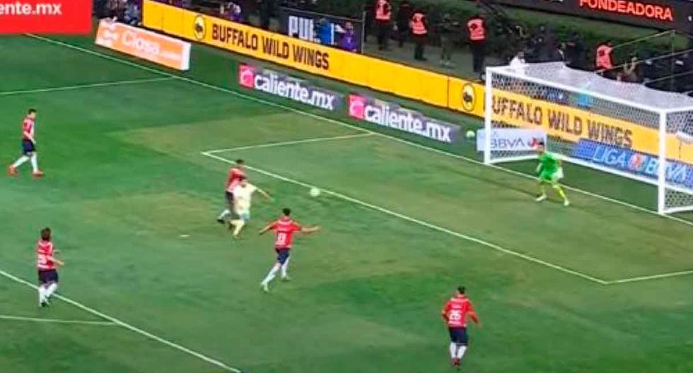 Henry Martín pone el cuarto gol: América vapulea a Chivas de Guadalajara | VIDEO