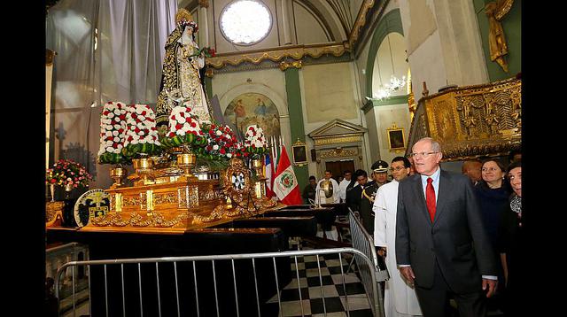 PPK visitó iglesia de Santo Domingo por fiesta de Santa Rosa - 1