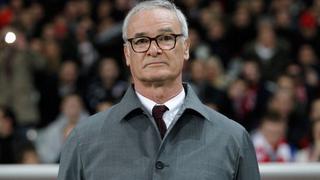 Claudio Ranieri se va de Grecia tras caer con Islas Feroe
