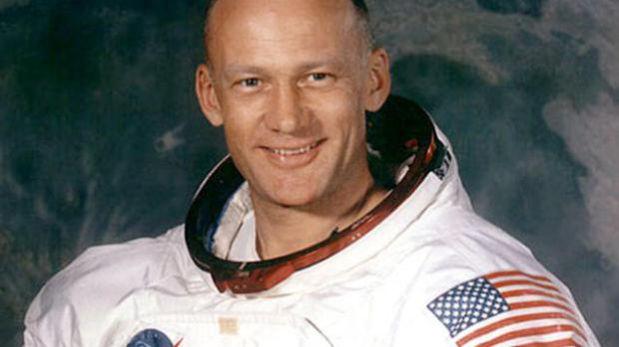 ¿Crees que el alunizaje fue falso? Buzz Aldrin te responde así