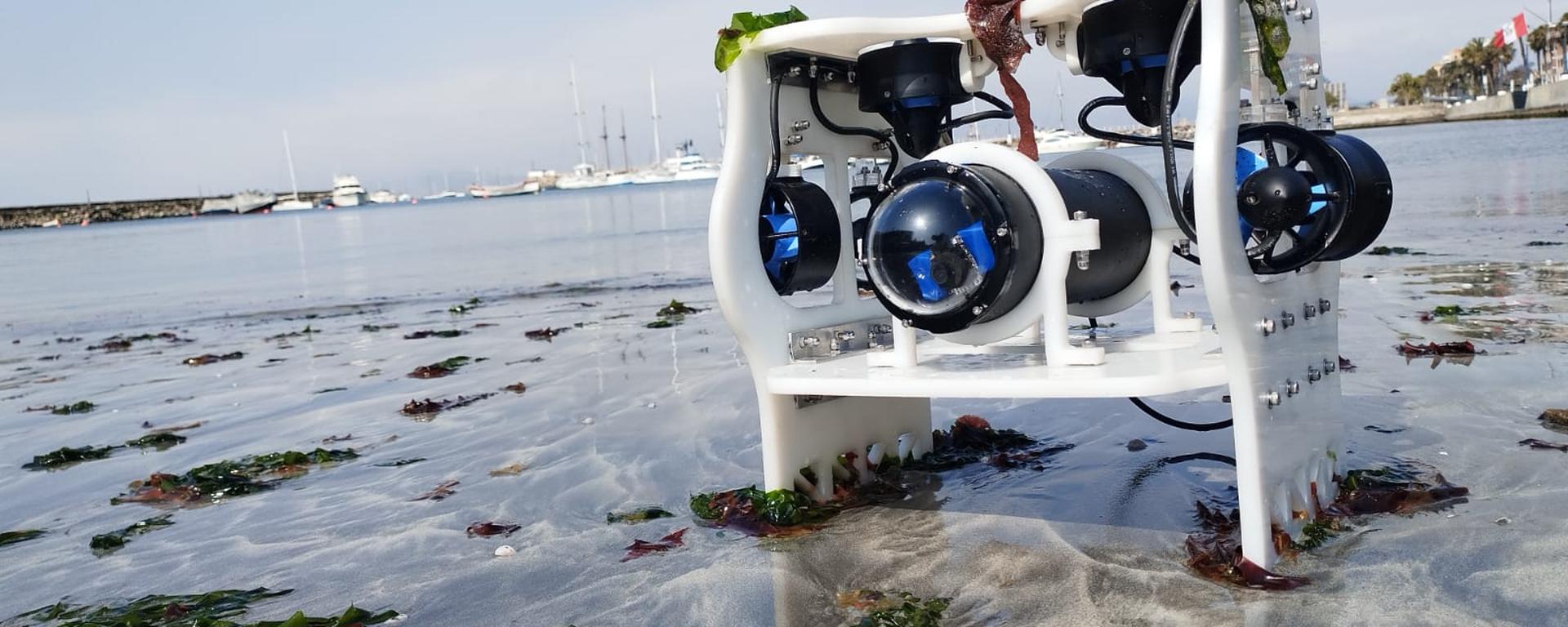 Bobelto, un robot submarino hecho por estudiantes para investigar el mar peruano | VIDEO