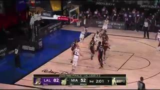 Lakers vs. Heat: LeBron James y la volcada que asegura el título para LA | VIDEO