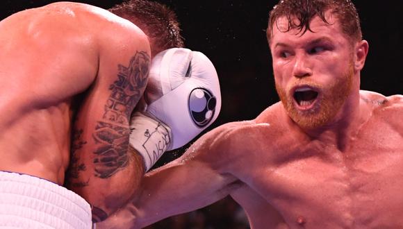 Mira el K.O. del ‘Canelo’ Álvarez al estadounidense Caleb Plant por los títulos supermedianos | Fuente: AFP