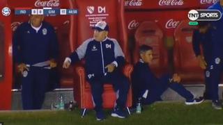 Maradona perdió los papeles al reclamar el uso del VAR, el cual no existe en la Superliga Argentina | VIDEO